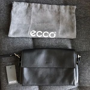 Ecco Clutch